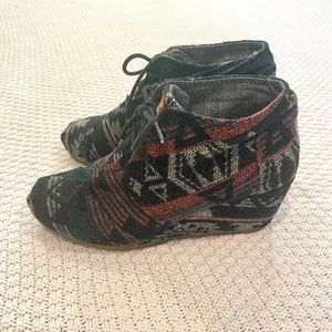 Toms Wedge Lace Up Bootie